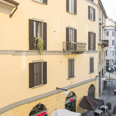 Apartament Heart Duomo Colonne Mediolan