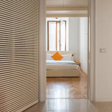 Apartament Heart Duomo Colonne Mediolan